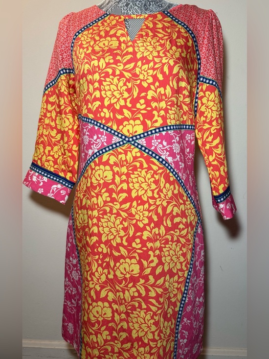 Laundry By Shelli Segal Dresses & Skirts - Laundry by Shelli Segal women’s dress orange/yellow colorful floral midi size 6